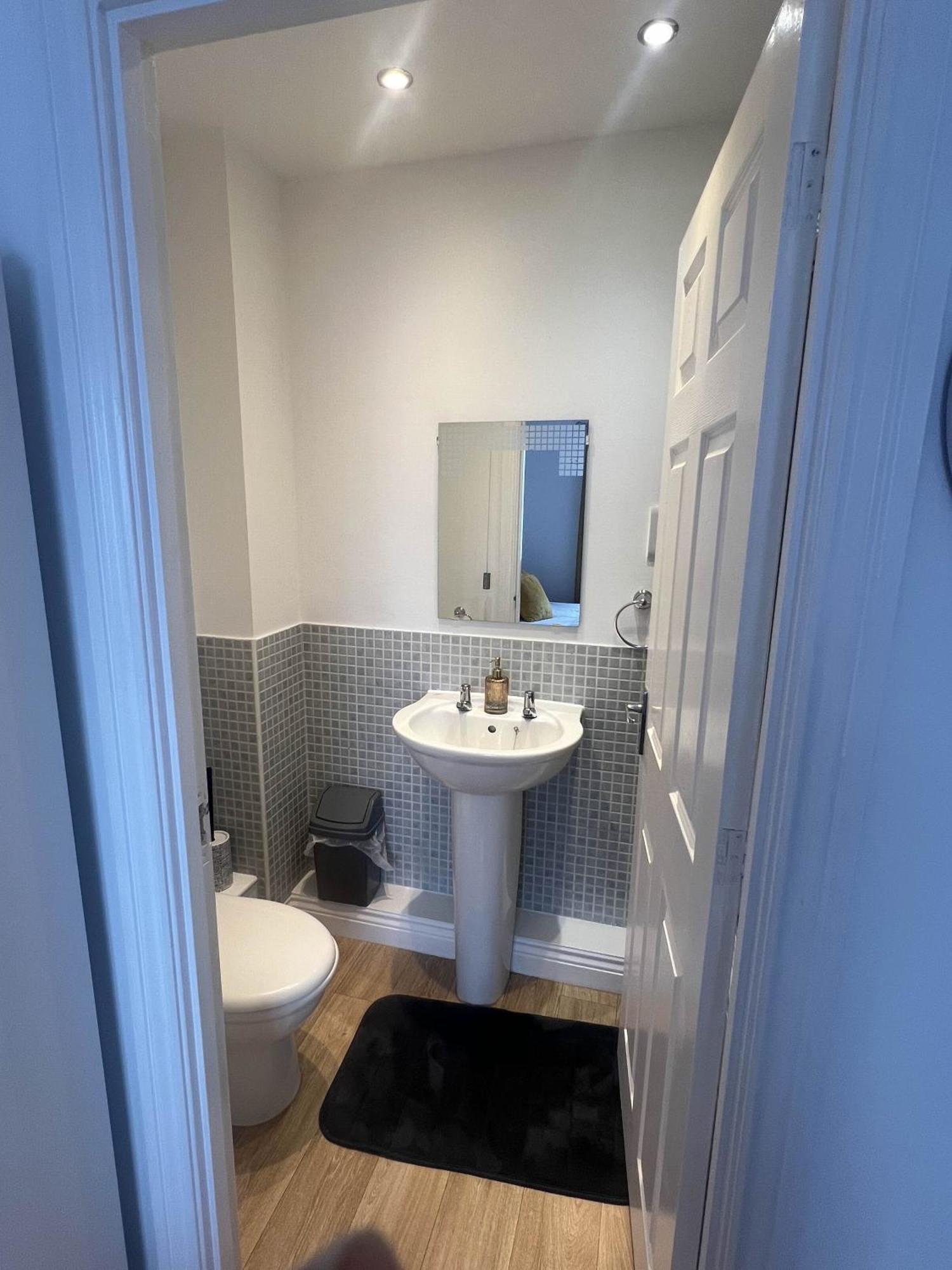 Luxury Rooms And An En-Suite Room With Free Wi-Fi Clarendon Way コルチェスター エクステリア 写真